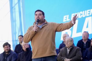 Olivera pide que el gobierno nacional sea “diligente” para negociar precio de energía con HIF Global y así asegurar el proyecto en Uruguay