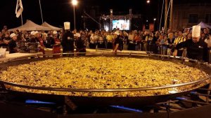 Piriápolis fue declarada “Capital Nacional de la Paella” por unanimidad en el Senado