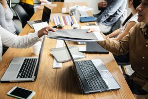 Freno en el crecimiento global que impactará en el empleo | El análisis del Dr. Rodrigo Deleón