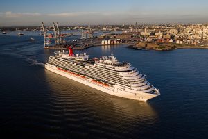 Comenzó la temporada de cruceros: Llegó uno de los más lujosos del mundo y se esperan 140 barcos