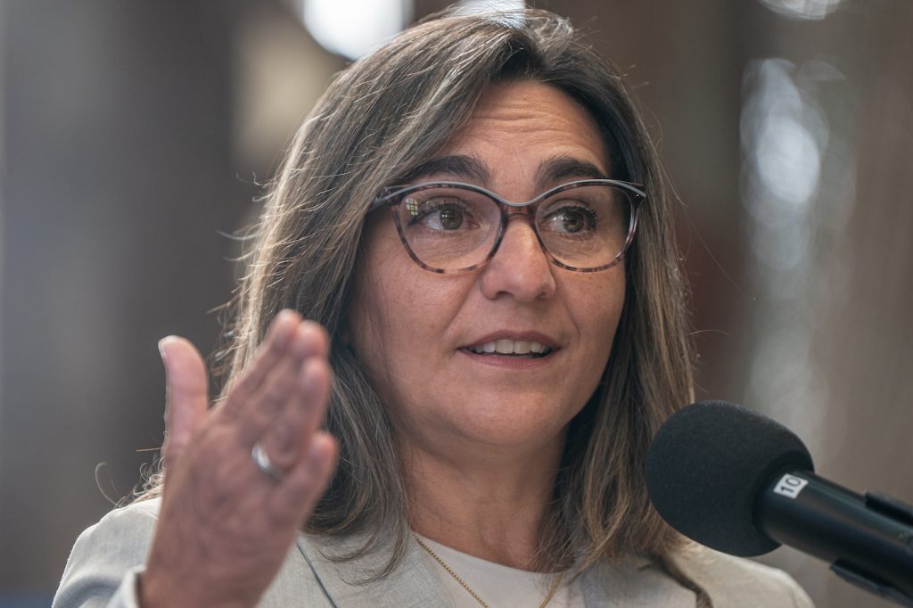 UTE se prepara para una nueva etapa de innovación en la transición energética: “Uruguay tiene que dar el siguiente paso”, aseguró su presidente UTE se prepara para una nueva etapa de innovación en la transición energética: “Uruguay tiene que dar el siguiente paso”, aseguró su presidente