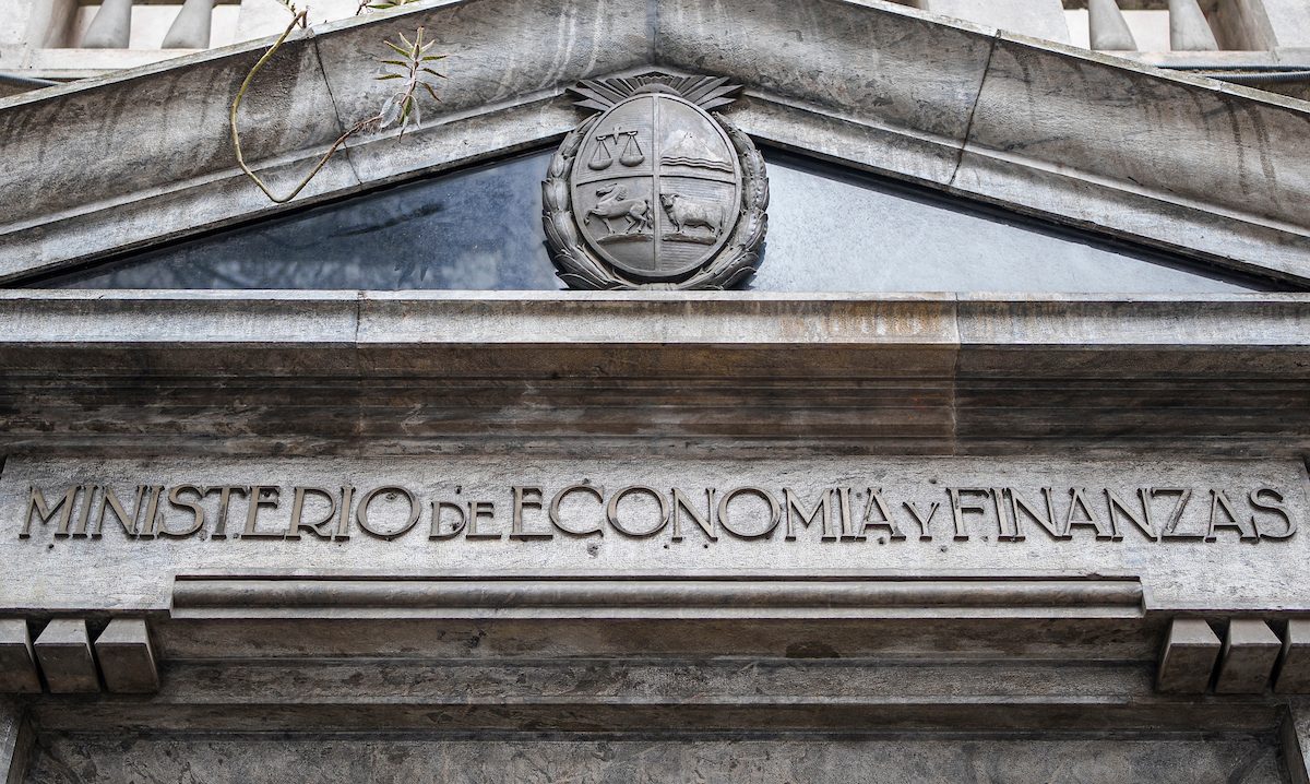 El gobierno emitirá un nuevo bono global