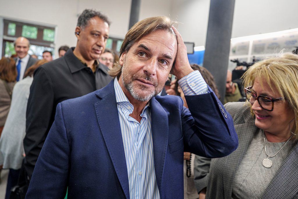 Cardama: la vuelta de Lacalle Pou y la actuación del gobierno