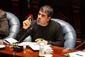 Andrade: “Tener 100.000 viviendas vacías en zonas urbanas es un lujo en la miseria”