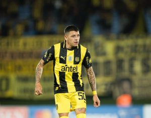 Peñarol rescindió el contrato de Diego García tras ser condenado a seis años de prisión por abuso sexual