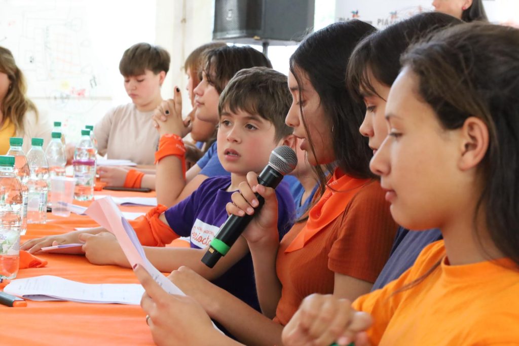 Congreso ‘Veo, veo’ en Montevideo: La voz de los chiquilines al centro