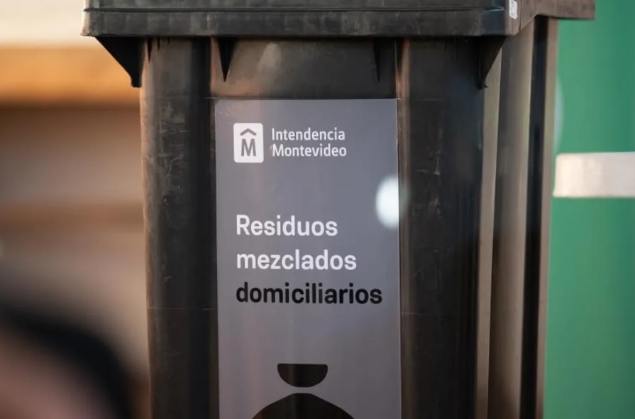 Montevideo inicia el retiro de contenedores de la vía pública: el Cerro es el primer barrio con el nuevo sistema domiciliario