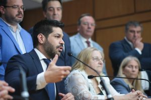 Ojeda denunció postura “contradictoria” del FA que ahora plantea “dudas” con respecto a su caso