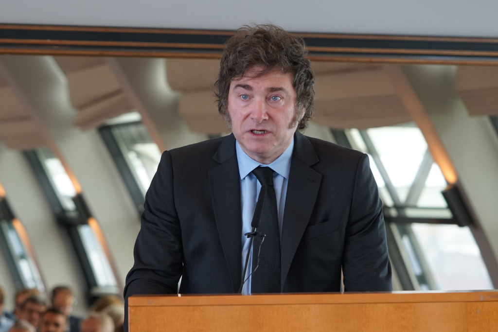 Milei firmará varios decretos, los anuncios lo hará el jefe de Gabinete