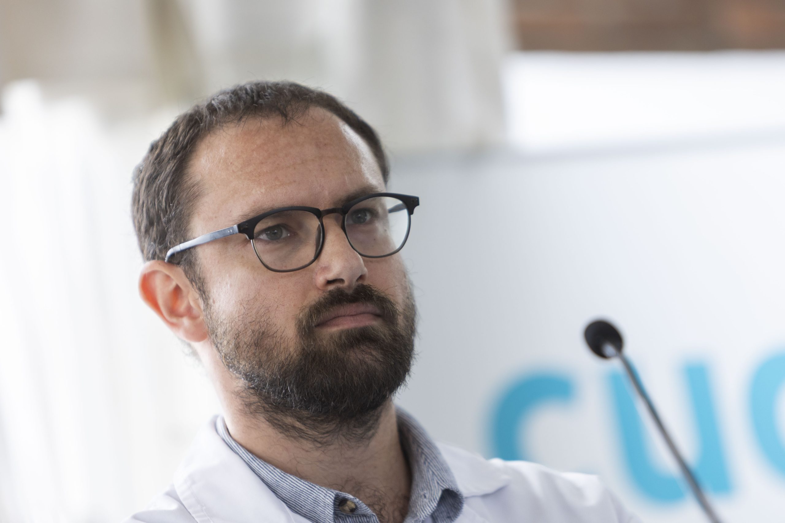 Hospital del Cerro «está estresado» por la alta demanda pero nuevo tomógrafo «es un cambio sustancial»