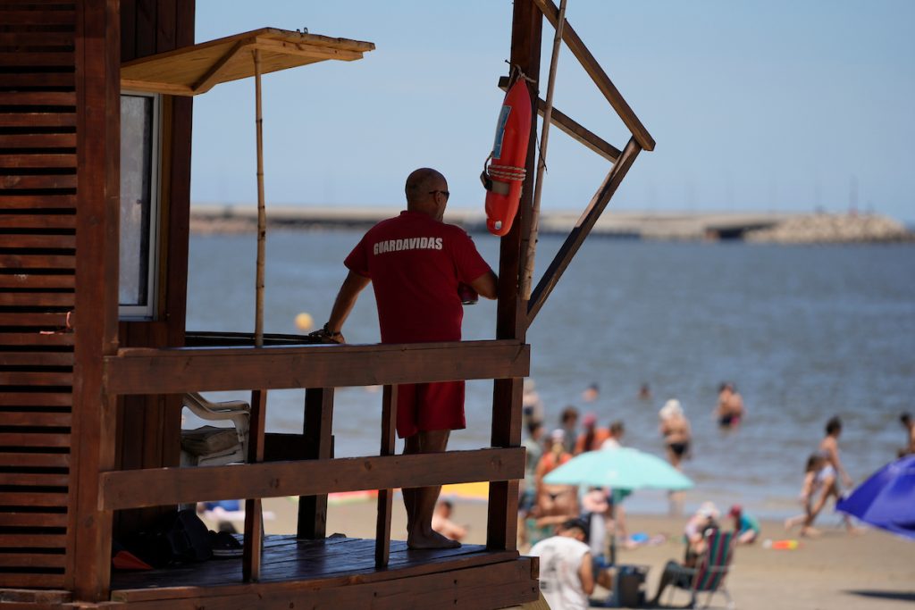 Guardavidas de Maldonado rescataron a 50 personas en 48 horas 