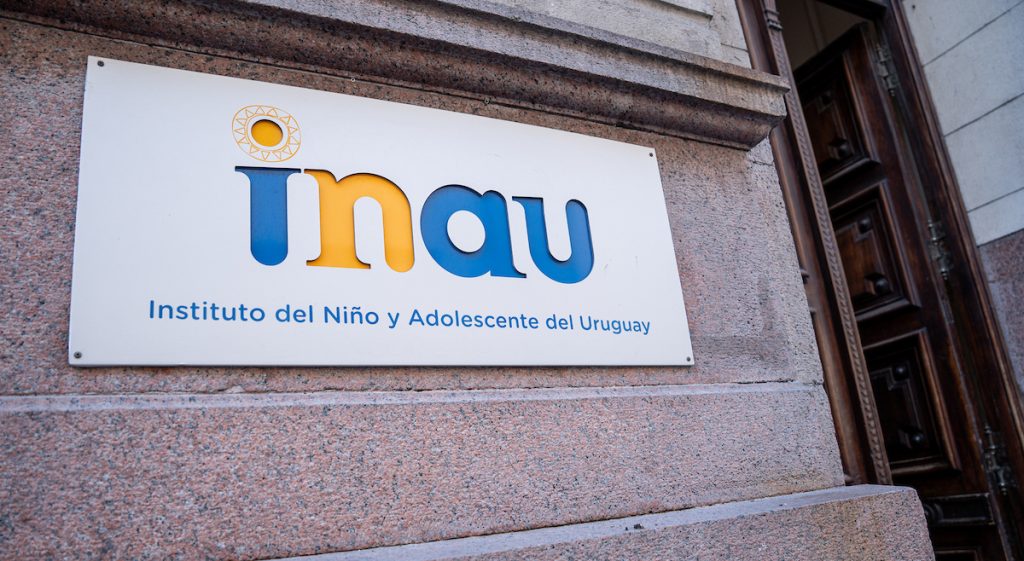 INAU contrató a 30 asesores de confianza política a través de programa de Naciones Unidas con sueldos de hasta 240 mil pesos