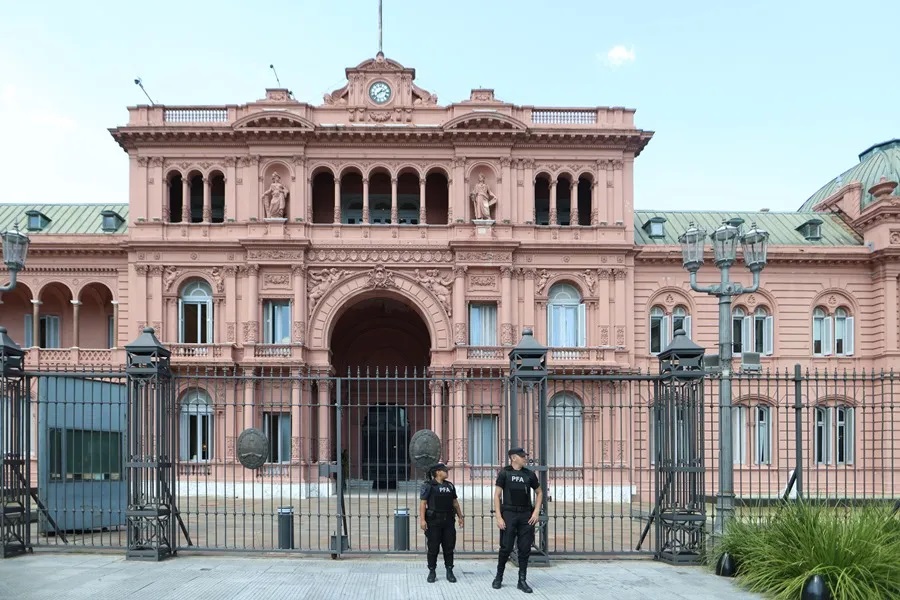 Este mediodía vuelve a reunirse la Mesa Política en la Casa Rosada