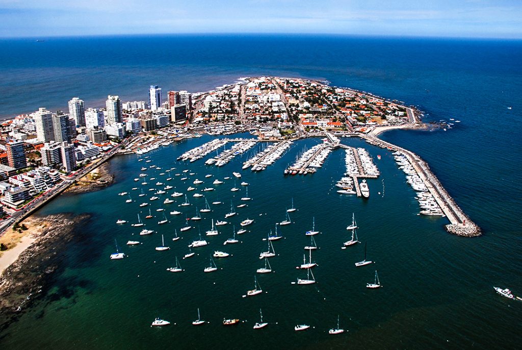 Punta del Este vive una gran temporada de verano y se proyecta un buen febrero