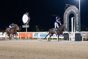 Fiesta hípica en Maroñas: más de 15.000 personas y un claro favorito en el Premio José Pedro Ramírez