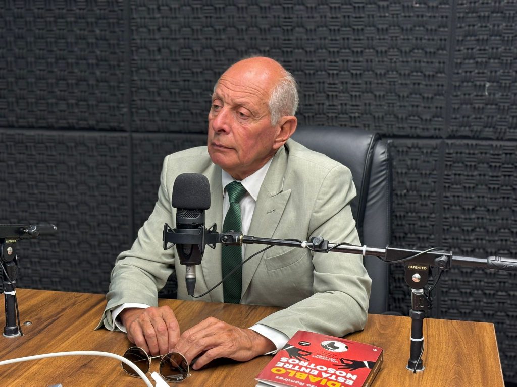Gustavo Salle sostuvo que el gobierno de Maduro era “tiránico” y cuestionó la intervención militar de Estados Unidos