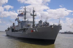 Buque ROU 04 completó el abastecimiento anual de la Base Artigas en la Antártida y se prepara para regresar a Uruguay