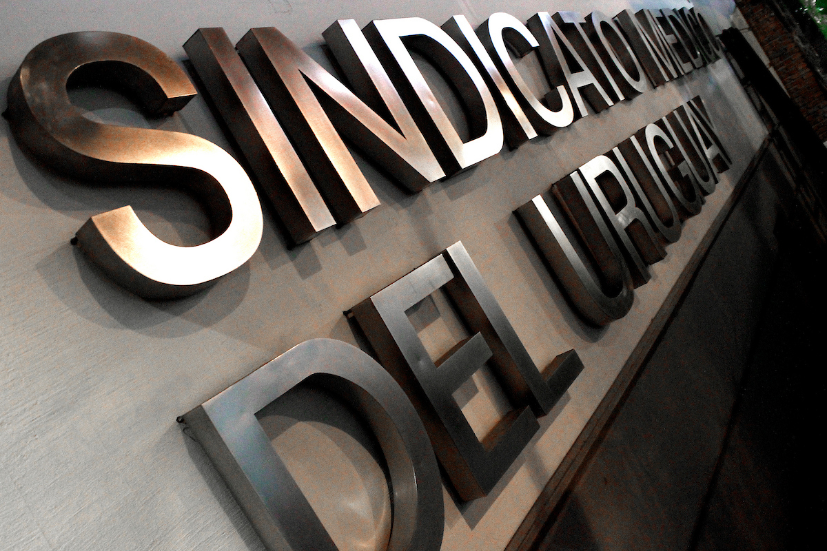 Agremiación de médicos busca terminar con la “dependencia laboral encubierta” 