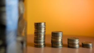 Inflación anual baja a un mínimo histórico