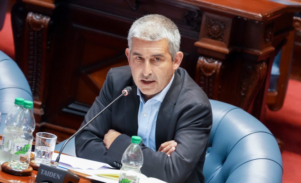 ANEP abrió otro grupo de séptimo en liceo de Carmelo tras reclamo por falta de cupos