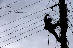 Miles de usuarios sin luz en Maldonado