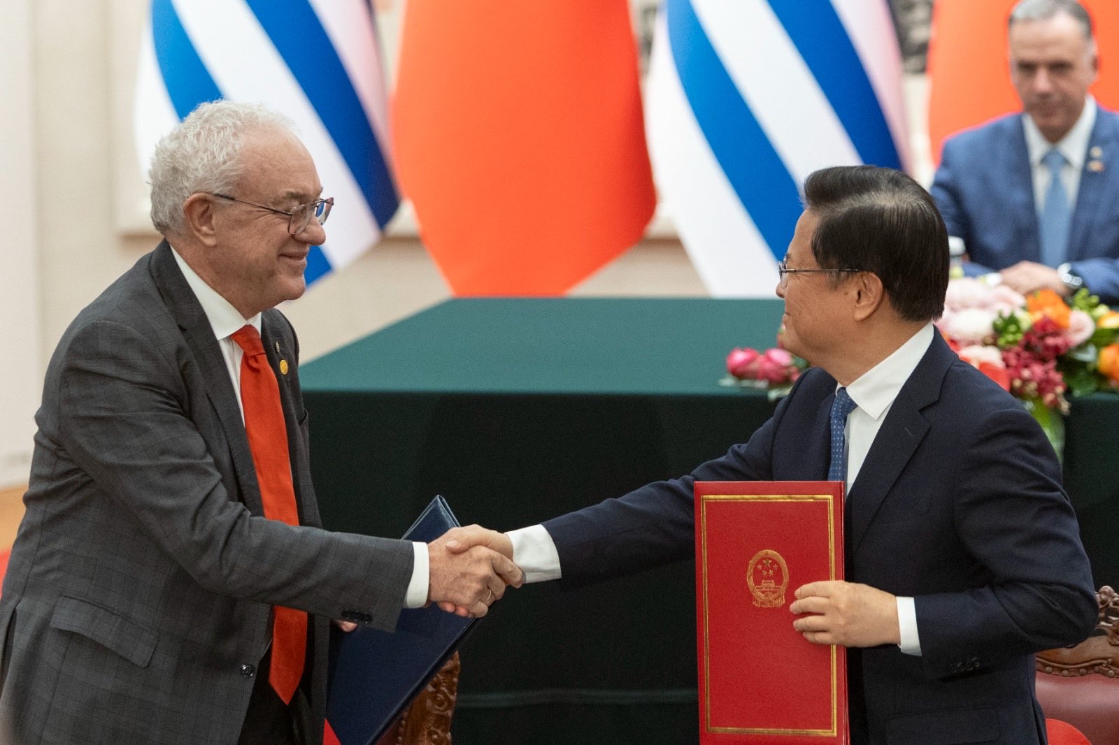 Uruguay y China apuestan a ampliar sus relaciones comerciales