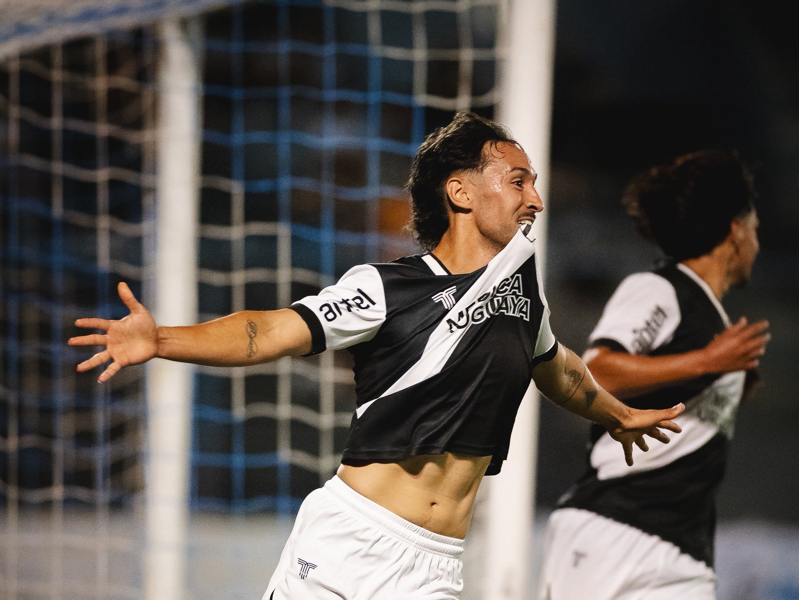 Con el triunfo de Danubio sobre Cerro se cerró la primera fecha del Campeonato Uruguayo