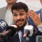 Interpelación a Negro desnuda interna colorada