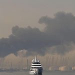 La guerra se expande en Medio Oriente: Irán ataca varios países y amenaza con bloquear el estrecho de Ormuz