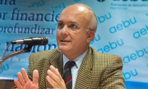 En empresas estatales, Brasil está veinte años adelante de Uruguay