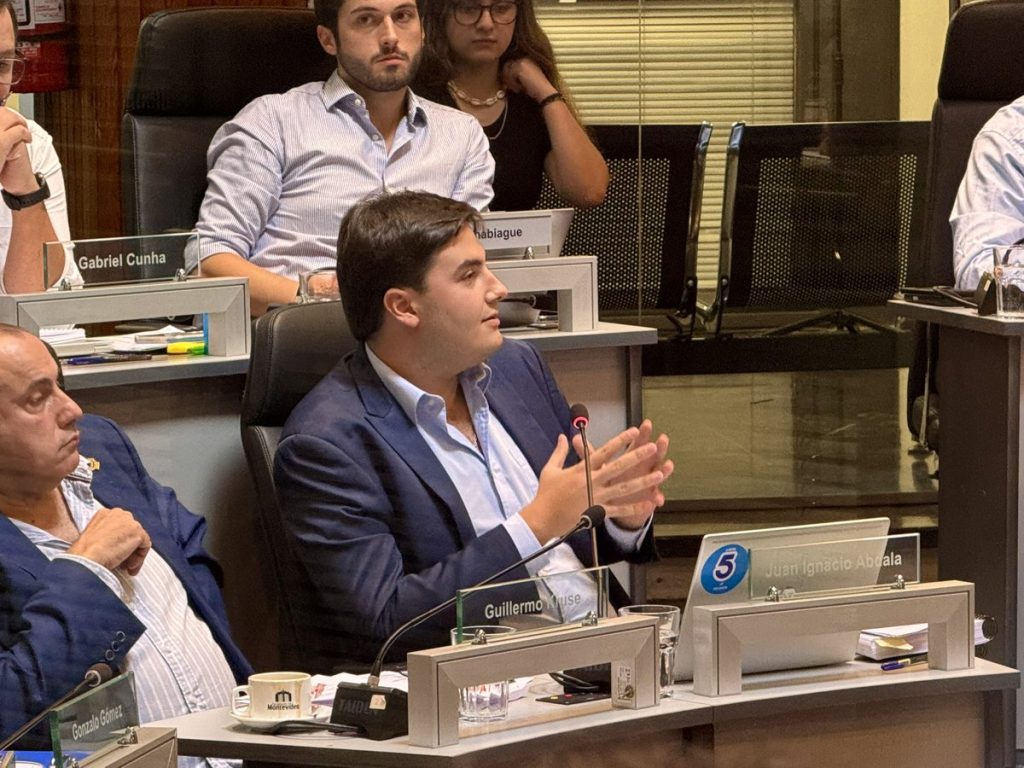 Oposición cuestiona presupuesto de Montevideo y lo califica como “continuista”