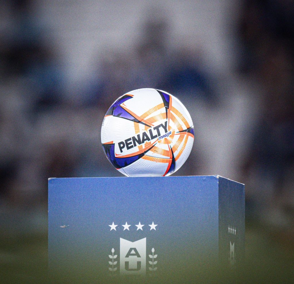 Apertura: Ganó Nacional, perdió Peñarol y Racing quedó puntero