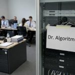 Un algoritmo se viste de abogado | La columna de Mauro D. Rios