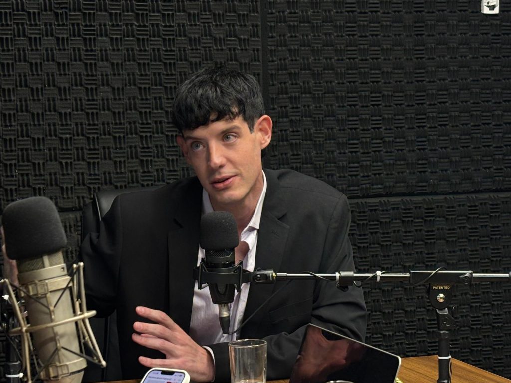 Demanda laboral se reactivó en febrero, pero servicios globales muestran señales de estancamiento