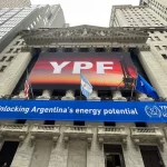 Continúa la polémica entre el Gobierno y la oposición tras el fallo positivo para la Argentina en la causa YPF