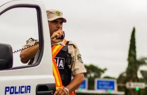 Operativo especial en rutas por Semana de Turismo: Policía Caminera refuerza controles en todo el país