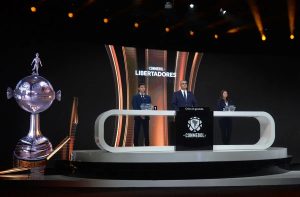 Se sortearon la fase de grupos de la Libertadores y Sudamericana
