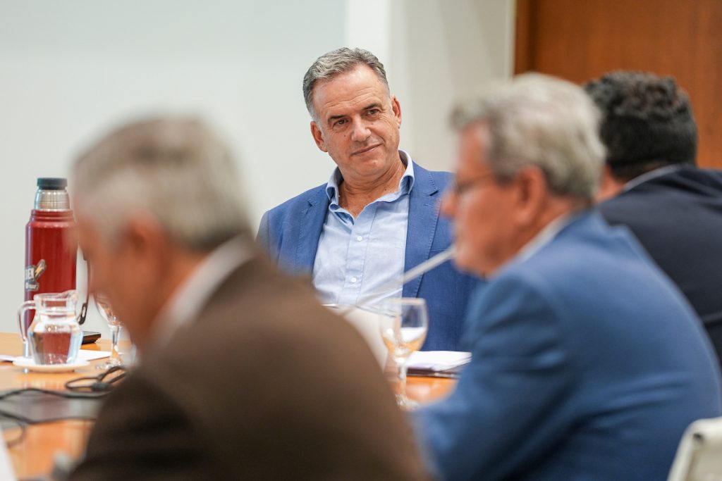 El Gobierno no informó sobre los temas claves de la agenda en el Consejo de Ministros