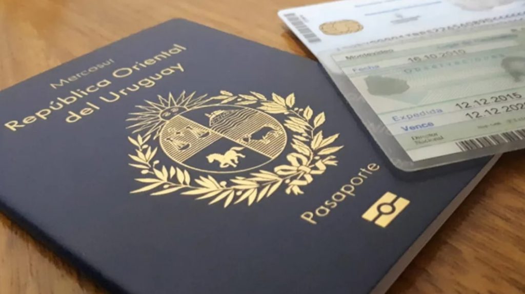 Proyecto de ley propone app estatal para llevar cédula, libreta y carné de vacunas en el celular