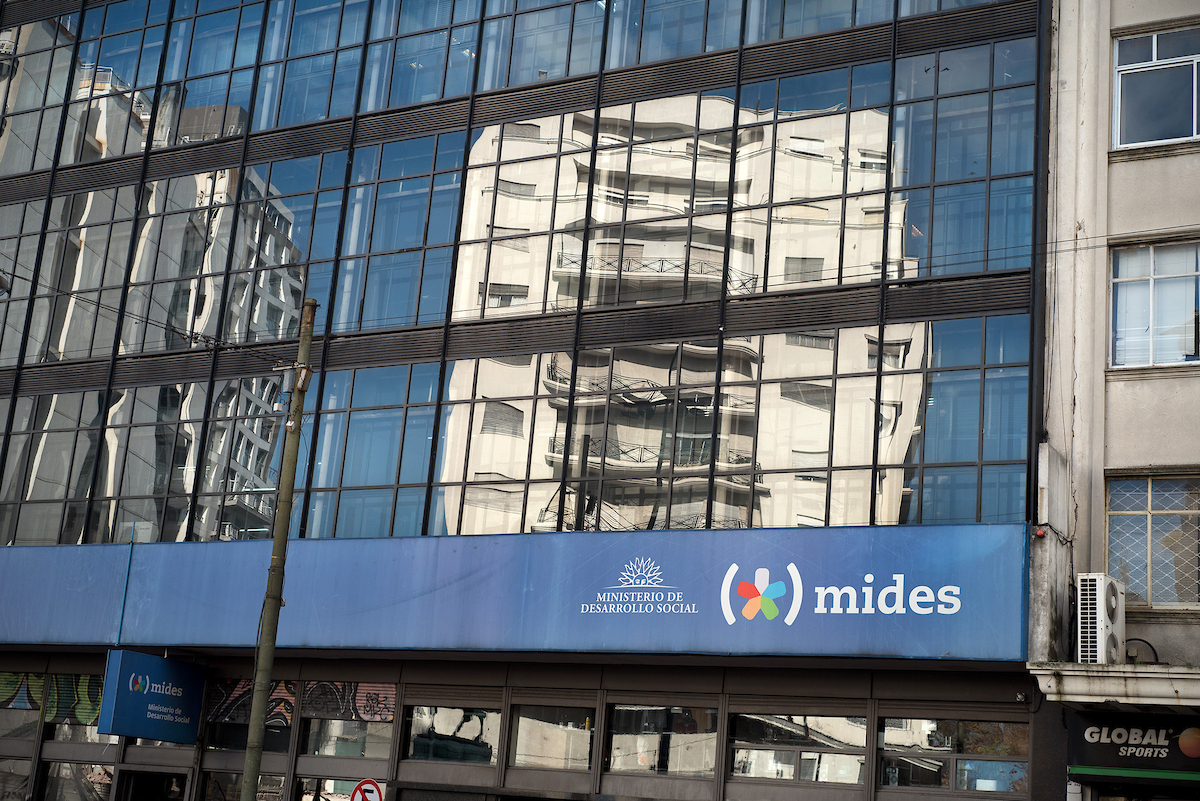 ¿Qué reclaman los trabajadores tercerizados del Mides?