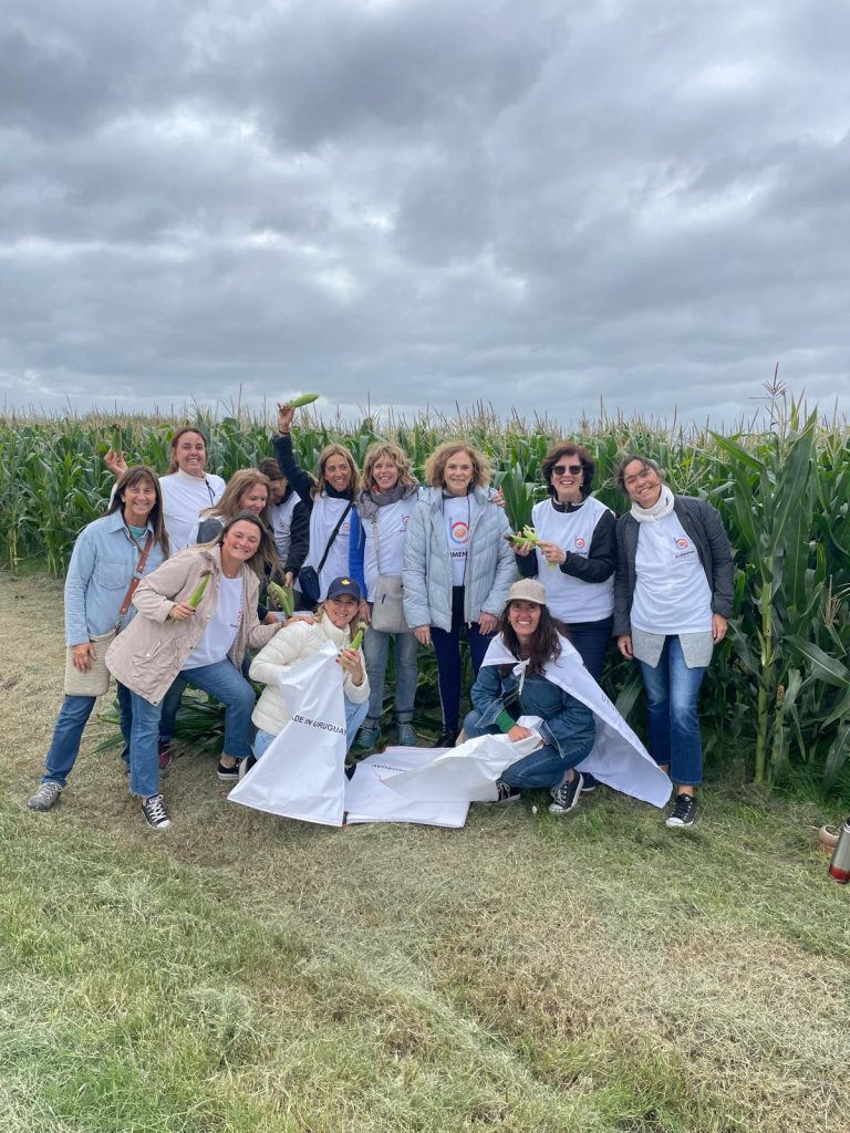 La Chocleada solidaria vuelve a reunir voluntarios para cosechar alimentos y ayudar a quienes más lo necesitan