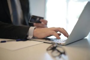 Couriers advierten trabas por nuevo régimen de compras web y piden postergar su entrada en vigencia