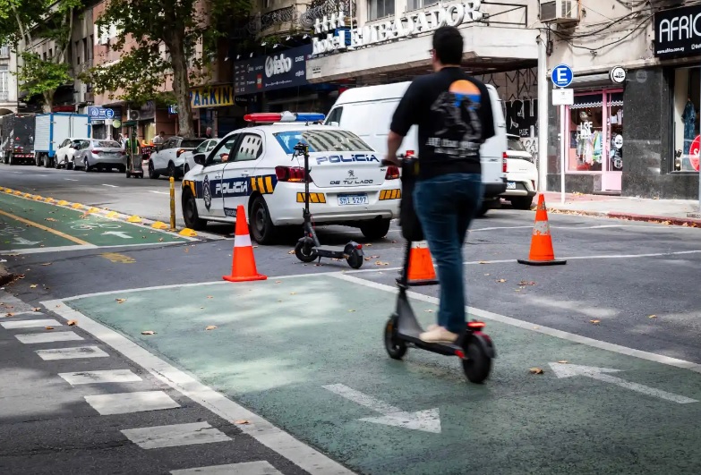 Siniestralidad con monopatines y bicicletas eléctricas aumentó 634% desde 2020 y UNASEV plantea nuevas reglas