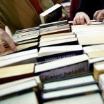 En el Día Nacional del Libro, la Cámara Uruguaya del Libro insiste en un proyecto de ley para regular el precio de los libros y proteger a las librerías independientes
