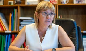 Lustemberg defiende los cambios que realizó en el gabinete del MSP