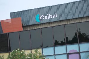 El impacto y los desafíos que tiene el uso de la Inteligencia Artificial en las aulas uruguayas