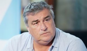 Botana interpelará al ministro Oddone por economía y cambios previsionales: “La gente lo está sintiendo en la calle”