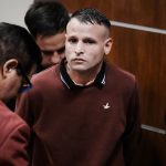 Moisés Martínez vuelve a su casa a pesar de los incumplimientos