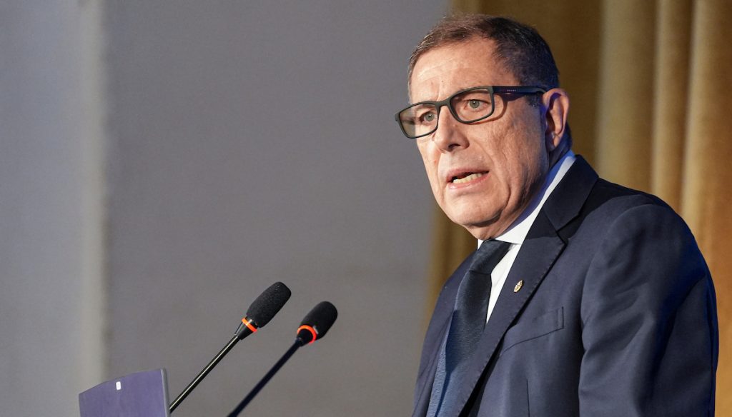 Oddone y los desafíos de la situación fiscal