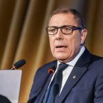 La molestia del ministro de Economía por comentarios sobre sostenibilidad fiscal